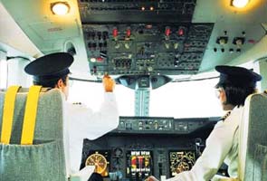 Where are all the fake pilots, asks Delhi police