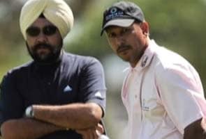 Jeev Milkha Singh's coach asked to remove turban, again