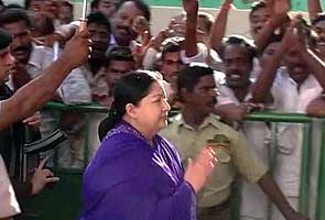 AIADMK, Left differ over seats