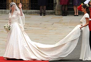 Royal Wedding: 'Flawless dress' gets rave reviews