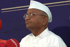 Hazare seeks interpreter from next meeting