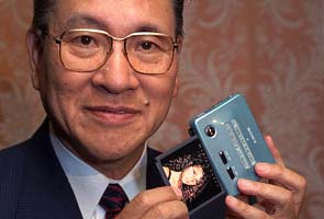 Man who gave us the compact disc dies