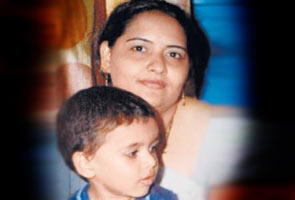 Mumbai woman spent eight hours on train before killing self, son