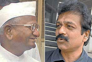 'Biggest land scam in Pune' now under Hazare's scanner