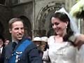 Catch: Wedding entrance dance with royal look-alikes