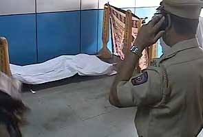 Cops solve case of dead body in sack on train