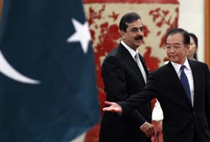 China asks Pak to mend its fences with neighbours