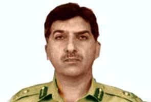 ISI chief Pasha offers to quit, Pak PM turns it down
