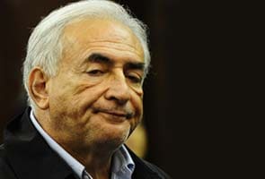 Ex-IMF chief Dominique Strauss-Kahn's neighbours say don't want him in the building
