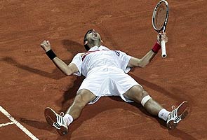 Djokovic trums Nadal again to win Italian Open