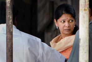 Kanimozhi Sex Videos - Kanimozhi's first night in Tihar jail