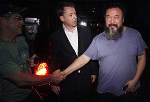 Chinese artist Ai Weiwei returns after detainment 