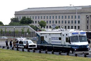 Marine reservist in custody after Pentagon scare 