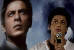 SRK says he's not with Baba Ramdev