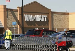 Supreme Court sides with Wal-Mart in major sex-discrimination case