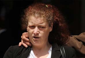 Juror and defendant guilty after Facebook chat Juror and defendant guilty after Facebook chat