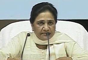 Mayawati refuses to give opinion on Lokpal Bill