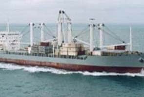 Crew abandon MV Suez, will now be taken to Pakistan