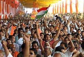 Followers not allowed to stage protest at Jantar Mantar