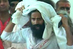 Cops found Ramdev dressed as a woman