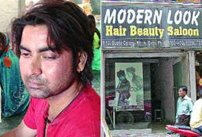 Eve-teasers beat up salon owner in Delhi