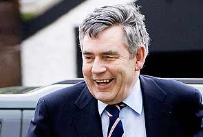 Murdoch papers hacked Gordon Brown's bank account: Reports