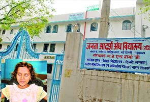 Father deserts visually impaired girl by the roadside