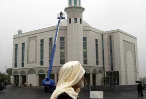 After Norway, extra security at UK mosques