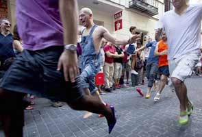 High heels race for men during Madrid's Gay Week celebrations