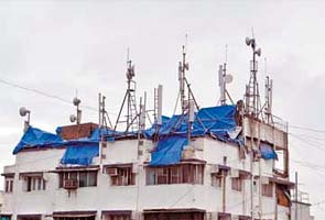 Mobile towers under scanner for radiation threat in Mumbai