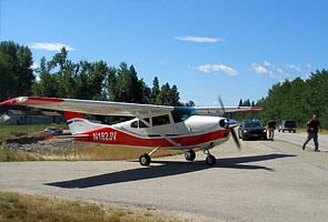 Airplane makes emergency landing on highway