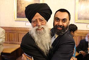 Fauja Singh: Marathoner, poster boy, 100 yrs old