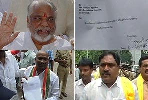 Telangana crisis: 10 Congress MPs quit, 48-hour bandh called