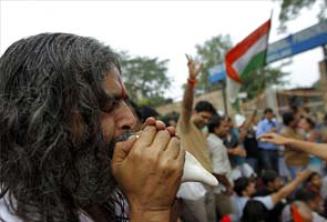 August 17th protests Anna Hazare supporters