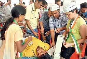 Doctors treat 5 heart attacks within 3 hours at Ramlila Maidan  
