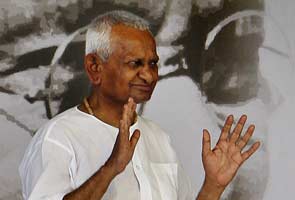 Anna Hazare's morning address says fast continues