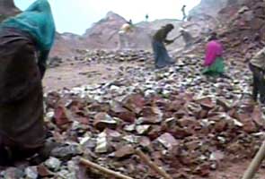 Bellary: 2000 metric tonnes of iron ore seized in Sandur