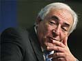 Housekeeper sues Strauss-Kahn over New York hotel encounter