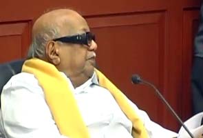 Tamils will be happy if Rajiv Gandhi assassins are spared: Karunanidhi