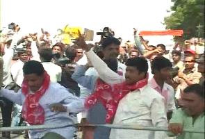 Telangana issue to be discussed in Parliament on Friday