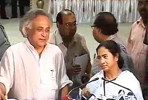 Jairam meets Mamata again to gain support for Land Acquisition Bill 