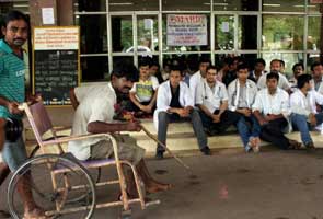 Doctors' strike hits Maharashtra, talks fail