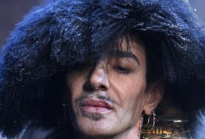 Court convicts Galliano in anti-Semitism case 