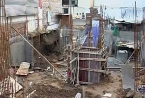 Two die in Delhi wall collapse