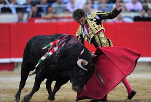 Matadors hold last bullfight in Barcelona