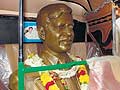 Vishnuvardhan fans demand that icon's statue be erected