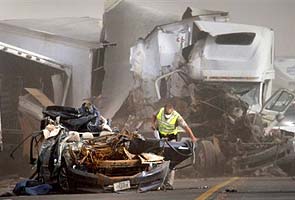 Arizona dust storms cause three pile-ups with dozens of cars