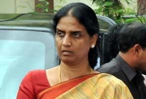 CBI questions Andhra Pradesh Home Minister in mining scam