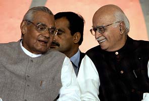 Missing Vajpayee's support in this yatra: Advani
