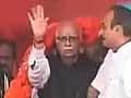 My yatra has ended, but fight against corruption will go on: Advani at Ramlila Maidan